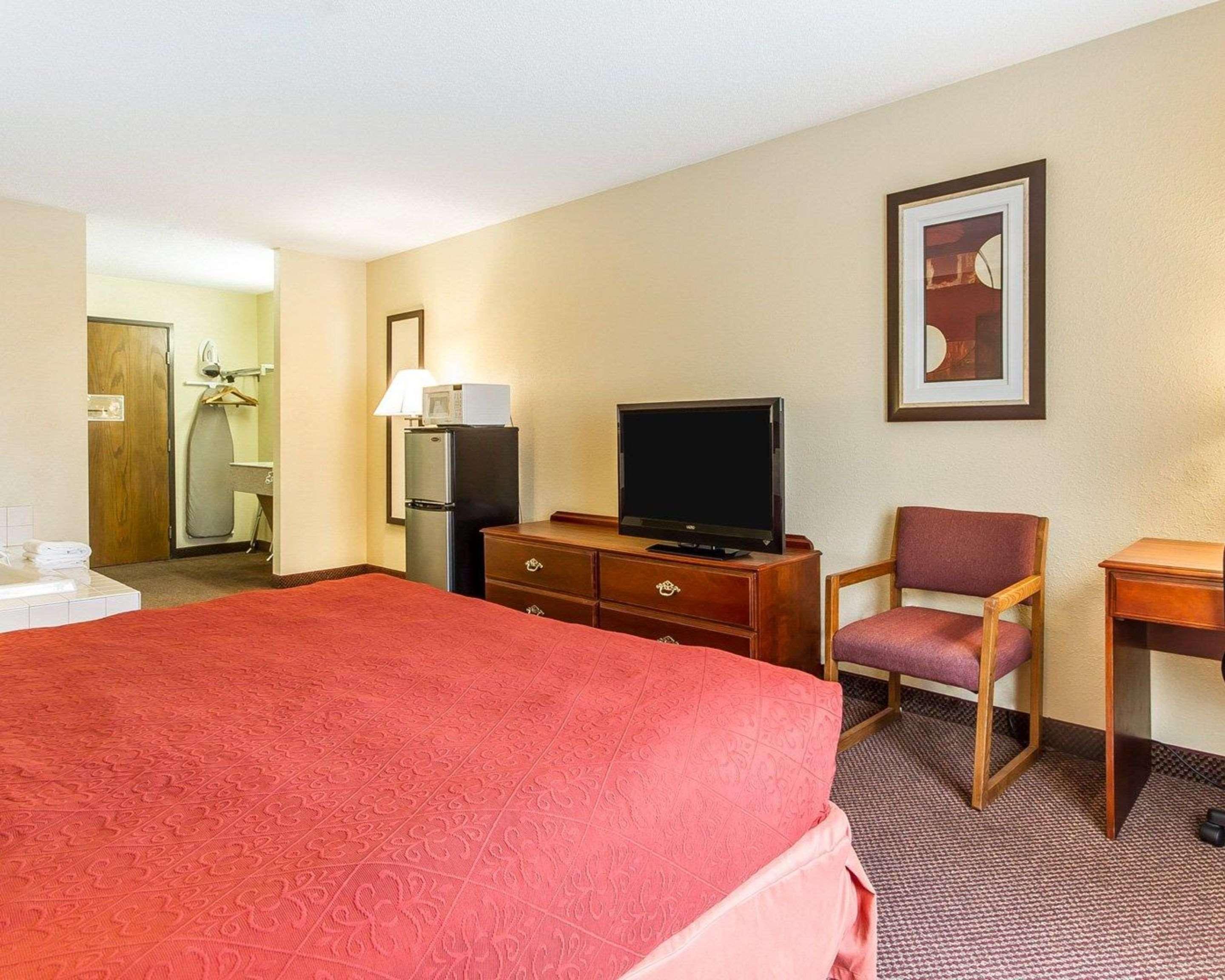 Americinn By Wyndham Reedsburg Eksteriør bilde