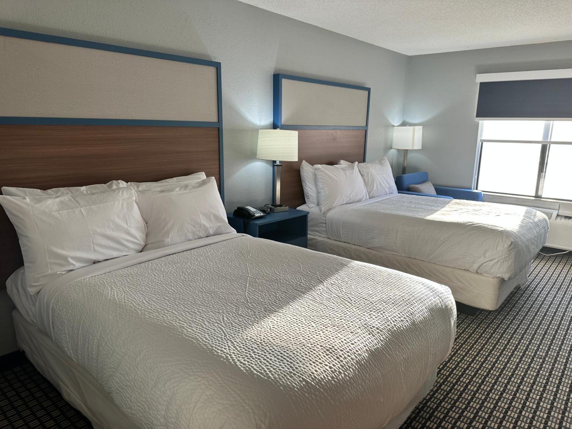 Americinn By Wyndham Reedsburg Eksteriør bilde